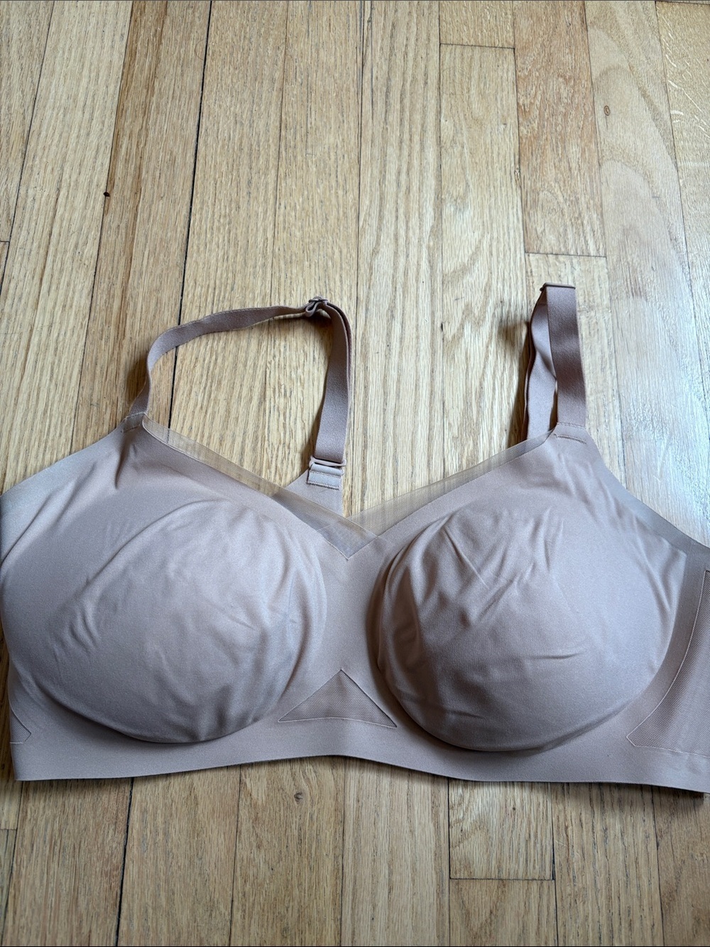 HONEYLOVE CROSSOVER WIRELESS BRA sand sz 1x